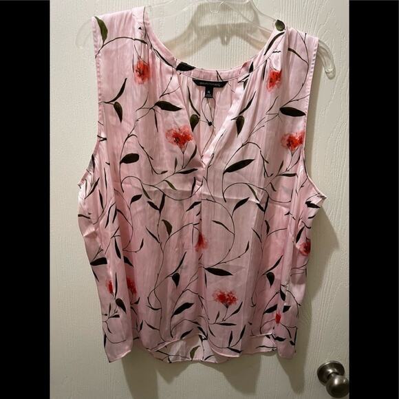 Banana‎ Republic Floral Tank Top NWOT - Picture 1 of 5
